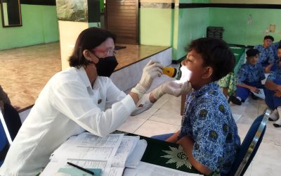 Ratusan Siswa SMP Mulia di-screening Tim Puskesmas