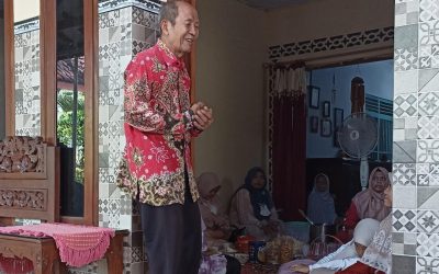 Merentas Waktu: Silaturrahim ke Kepala SMP Mulia yang Pertama